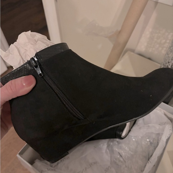 NWT Booties - Picture 2 of 4